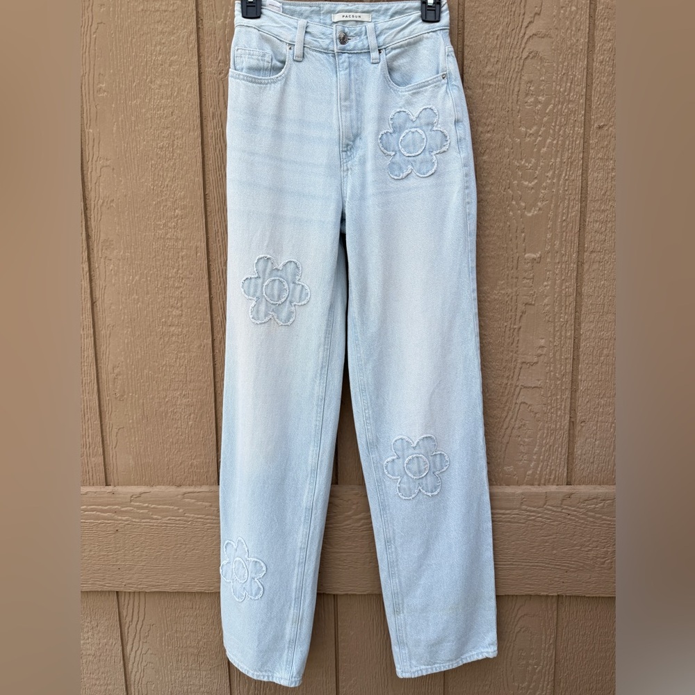 PacSun Boyfriend Fit Women's Light Blue Embroidered Denim Jeans Regular Size 24
